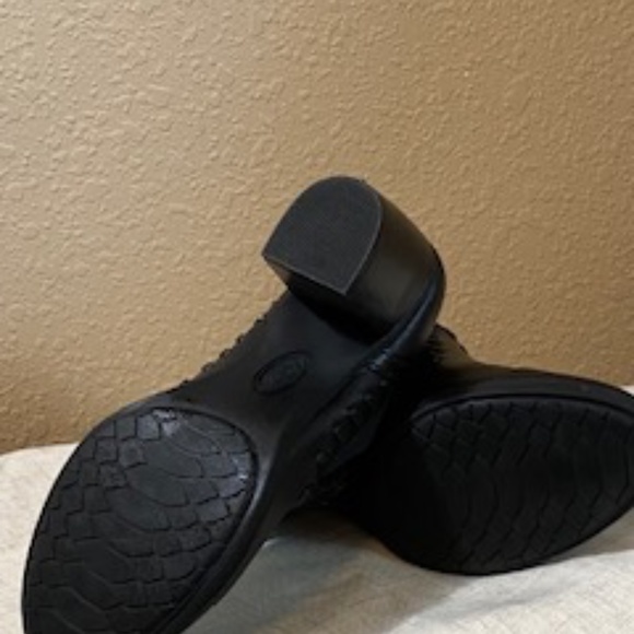 Euro Soft Ankle boot - Picture 6 of 7